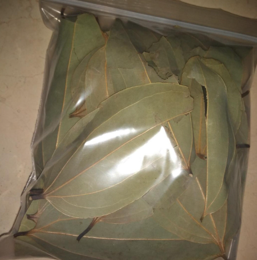 CINNAMON LEAVES (JAMAICAN)